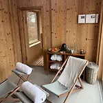 Country With Heated Pool & Private Sauna, Close To Wine Road Pensjonat