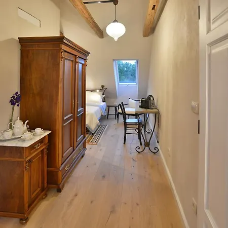 Country With Heated Pool & Private Sauna, Close To South Styrian Wine Road בית הארחה