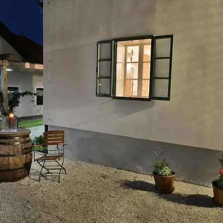 Country With Heated Pool & Private Sauna, Close To South Styrian Wine Road Kamnica